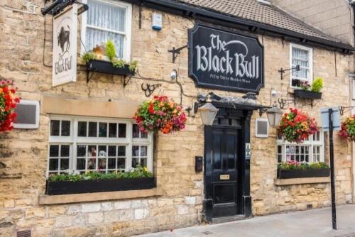 Large 4 Bedroom Home In Boston Spa Village In-Between York, Harrogate And Leeds, Sleeps 9 Eksteriør bilde
