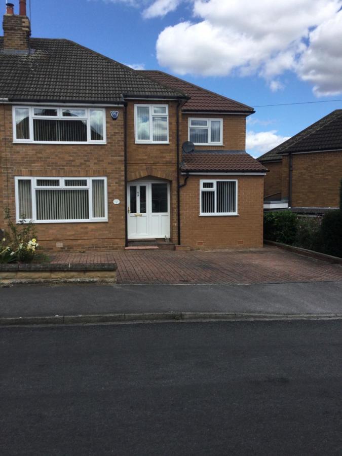 Large 4 Bedroom Home In Boston Spa Village In-Between York, Harrogate And Leeds, Sleeps 9 Eksteriør bilde